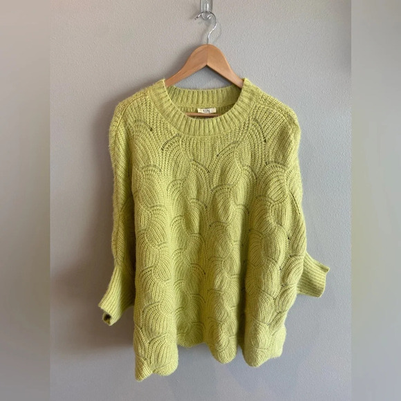 KORI Lime Green Oversized Knit Sweater Small Scalloped Hem NWT - Picture 1 of 12